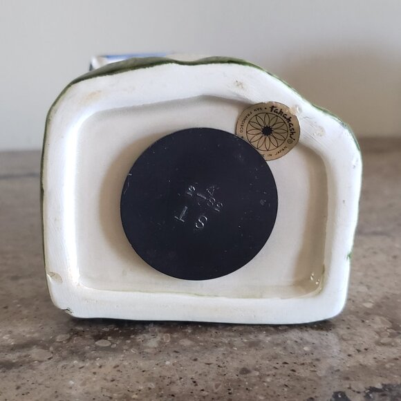 Victorian House Bank 4.5" tall - Picture 5 of 5